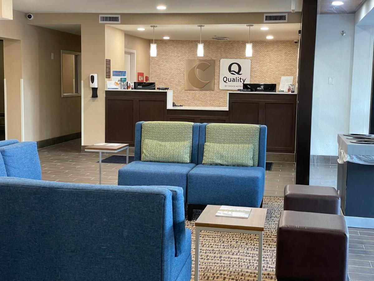 Comfort Inn & Suites Spring Lake - Fayetteville Near Fort Liberty Extérieur photo